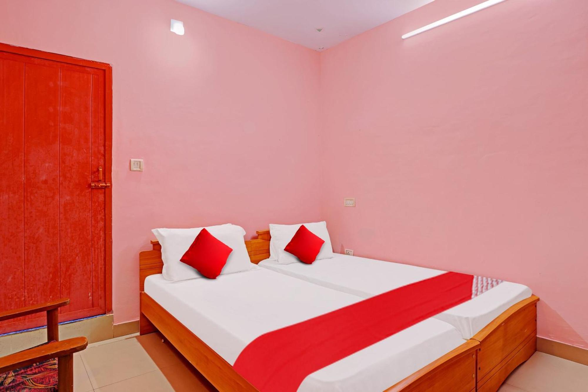 Hotel O Safa Inn Trippapur Exterior photo